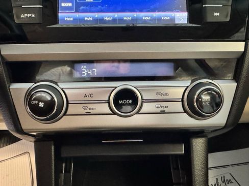 Used 2019 Subaru Outback 2.5i AWD/4WD image 15