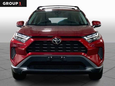 Used 2023 Toyota RAV4 XLE w/ Convenience Package image 4