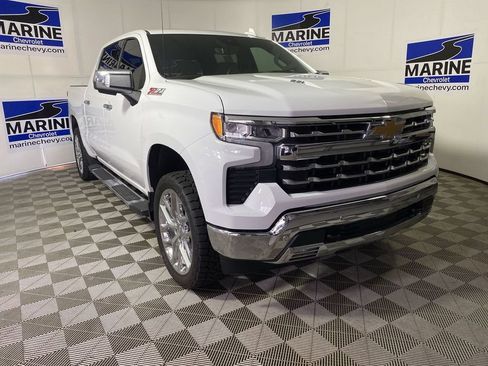 Used 2025 Chevrolet Silverado 1500 LTZ AWD/4WD image 1