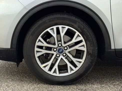 Used 2022 Ford Escape SEL image 14