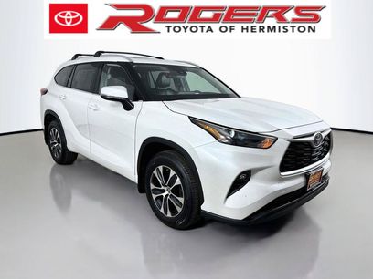 Used 2022 Toyota Highlander XLE