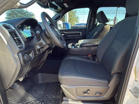 Used 2025 RAM 2500 Lone Star image 11