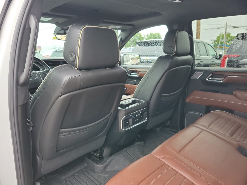 Used 2024 GMC Sierra 1500 Denali Ultimate AWD/4WD image 13