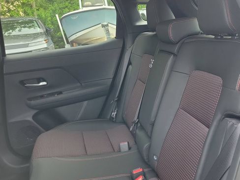 New 2026 Nissan Kicks SR FWD image 12