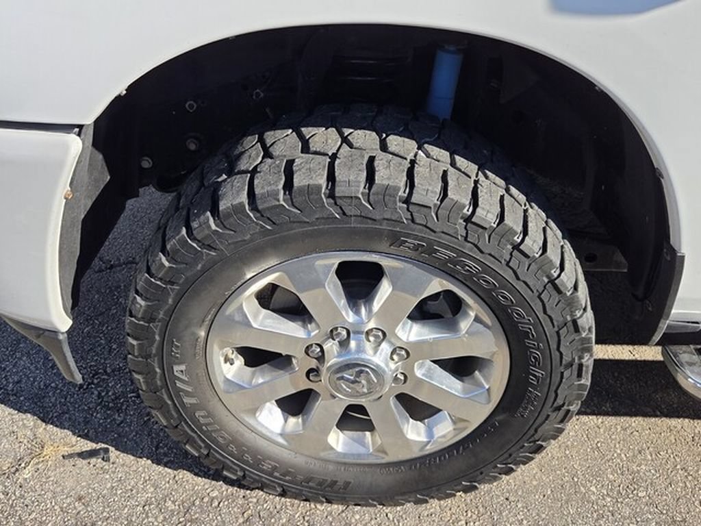 Used 2023 RAM 2500 Laramie AWD/4WD image 4