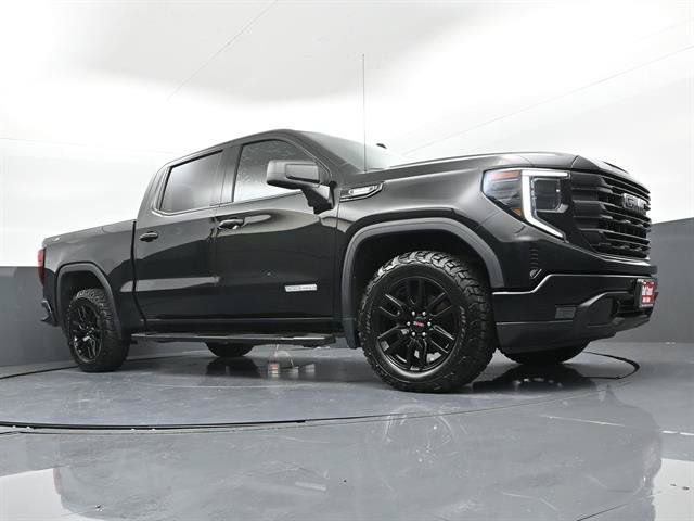 Used 2022 GMC Sierra 1500 Elevation w/ LPO, Elevation Black Package AWD/4WD image 30