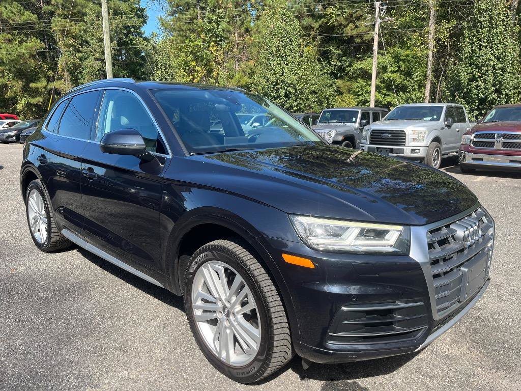 Used 2018 Audi Q5 2.0T Premium Plus w/ Premium Plus Package AWD/4WD image 4