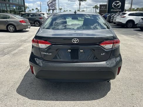Used 2024 Toyota Corolla LE FWD image 8
