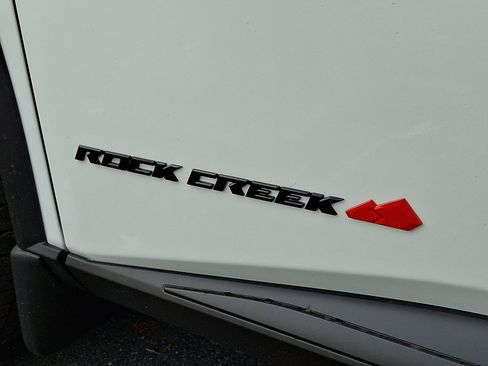 New 2026 Nissan Rogue SV image 4