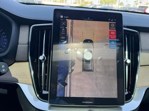 New 2026 Volvo XC90 B6 Plus w/ Protection Package image 29