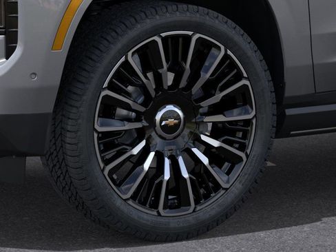New 2026 Chevrolet Tahoe High Country AWD/4WD image 10
