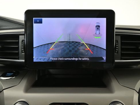 Used 2022 Ford Explorer XLT w/ Equipment Group 202A image 31