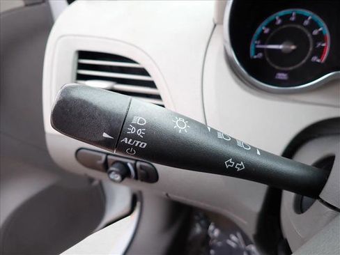 Used 2012 Chevrolet Malibu LS FWD image 14