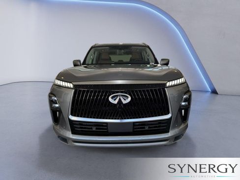 Certified 2026 INFINITI QX80 Luxe w/ Cargo Package AWD/4WD image 2