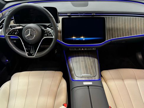 New 2026 Mercedes-Benz E 350 4MATIC Sedan image 12
