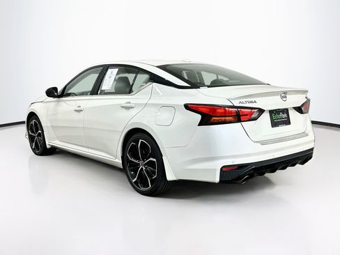 Used 2023 Nissan Altima 2.5 SR FWD image 5