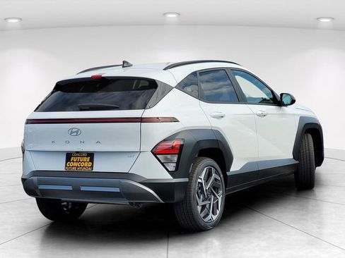 New 2026 Hyundai Kona SEL Premium FWD image 6