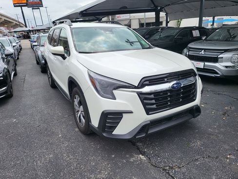 Used 2025 Subaru Ascent Premium AWD/4WD image 6