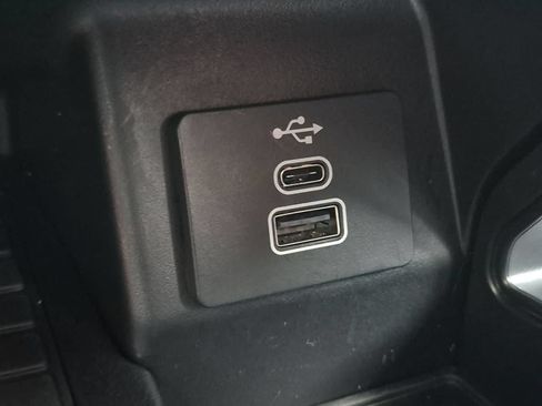 Used 2024 Ford Ranger XLT AWD/4WD image 30
