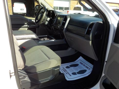 Used 2022 Ford F250 XLT w/ XLT Premium Package image 25