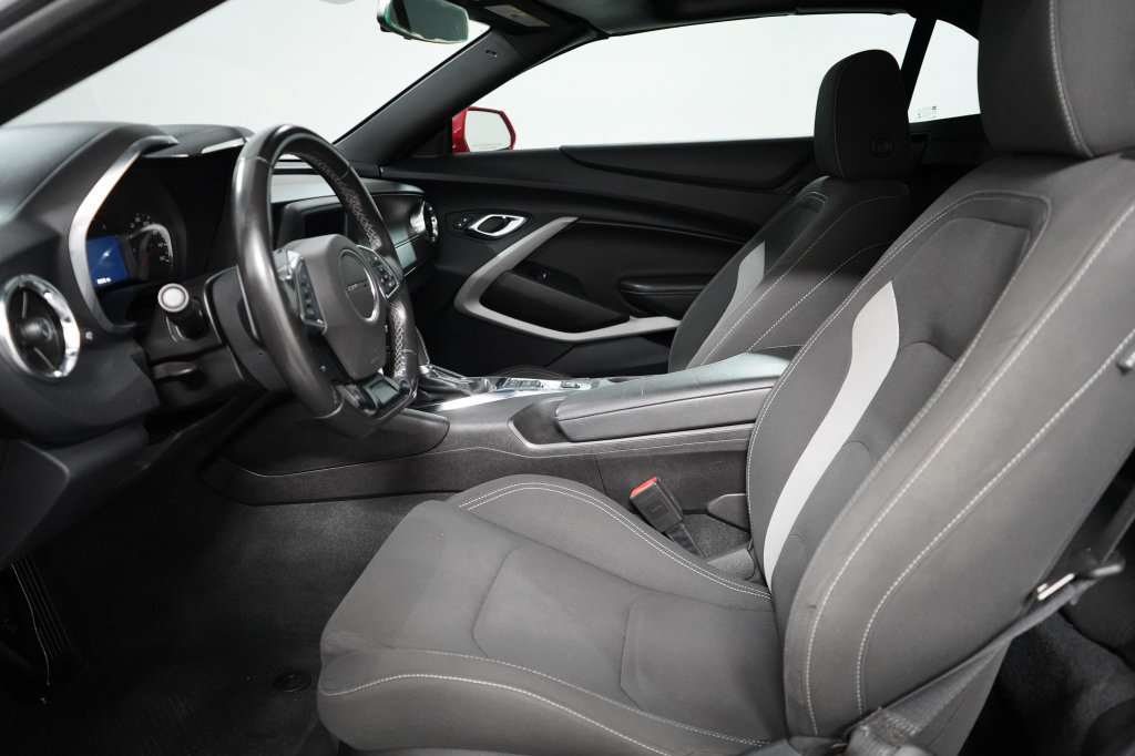 Used 2023 Chevrolet Camaro LT RWD image 13