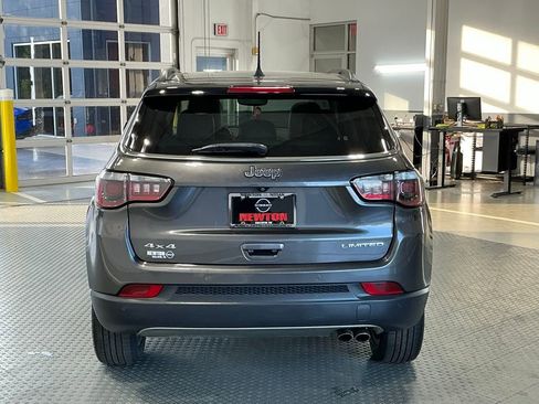 Used 2018 Jeep Compass Limited w/ Navigation Group image 27