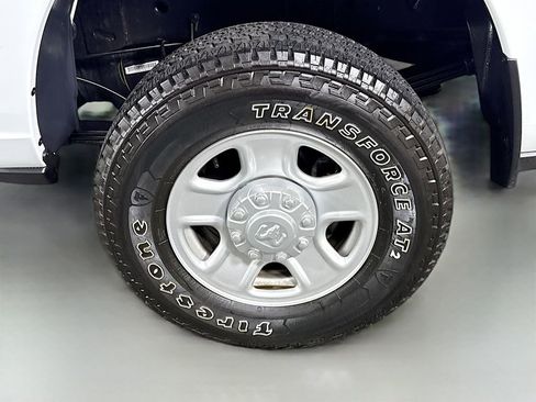 Used 2024 RAM 3500 Tradesman w/ Snow Chief Group AWD/4WD image 32