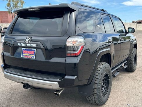 Used 2021 Toyota 4Runner TRD Off-Road image 5