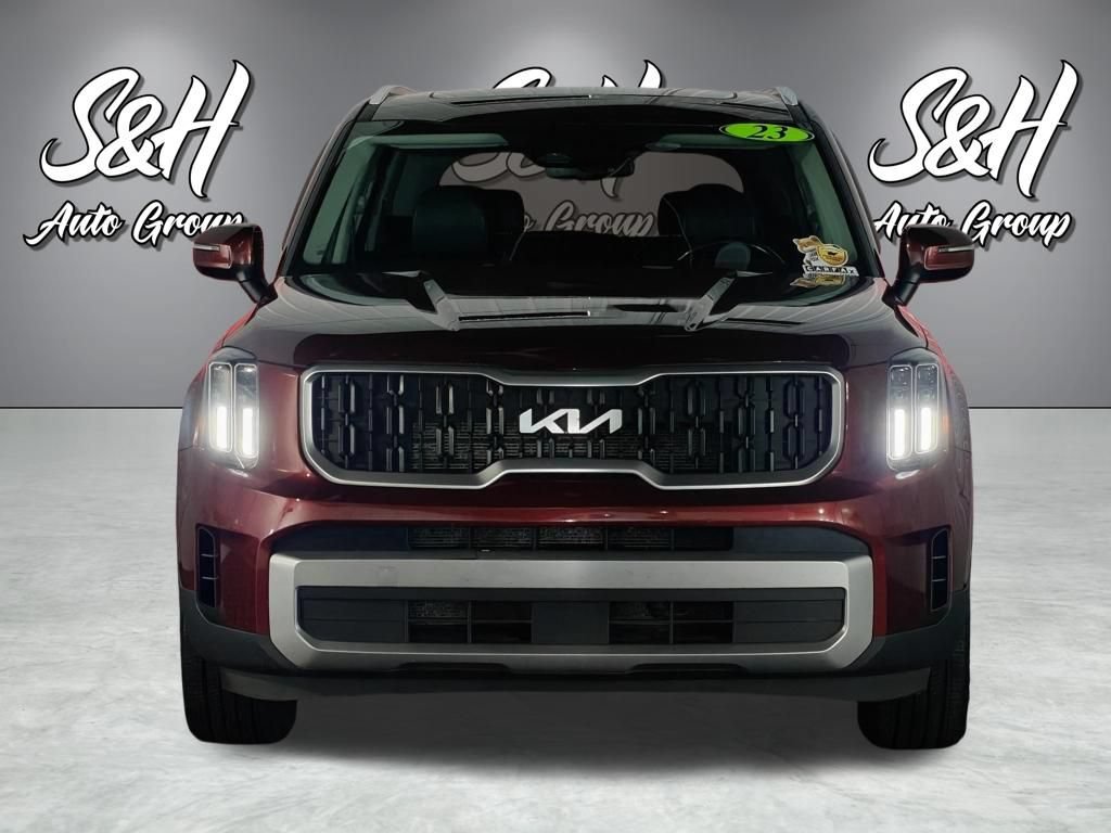 Used 2023 Kia Telluride EX w/ EX Captain's Chair Package AWD/4WD image 22