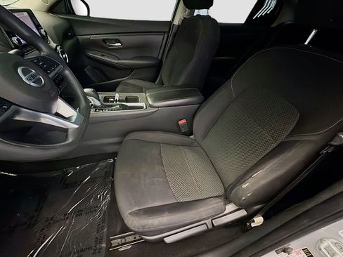Used 2020 Nissan Sentra S FWD image 11