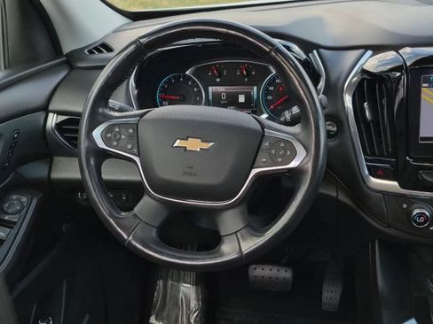 Used 2018 Chevrolet Traverse Premier w/ Driver Confidence II Package FWD image 23