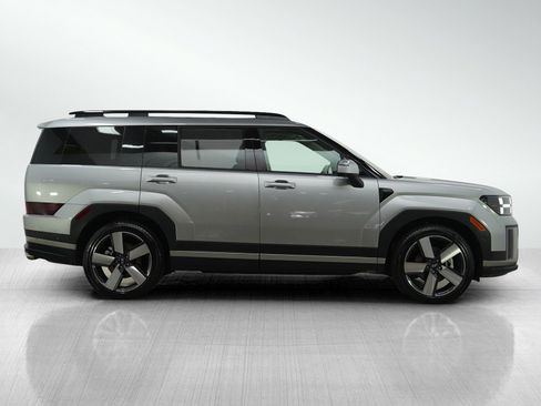 Used 2025 Hyundai Santa Fe Limited image 6
