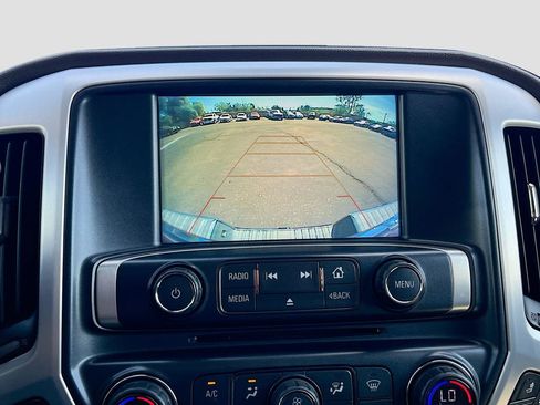 Used 2018 GMC Sierra 1500 SLT AWD/4WD image 14
