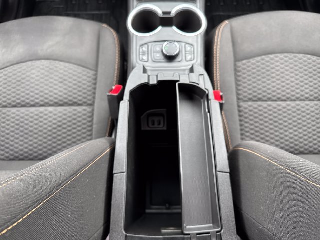 Used 2020 GMC Terrain SLE w/ Driver Convenience Package AWD/4WD image 36