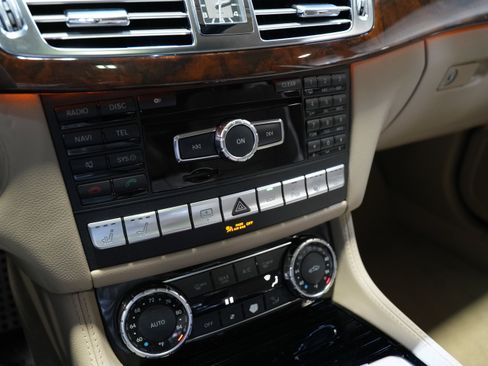 Used 2012 Mercedes-Benz CLS 63 AMG image 46