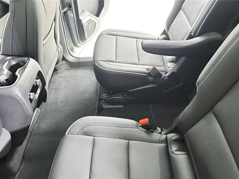 Used 2025 Buick Enclave Preferred image 16