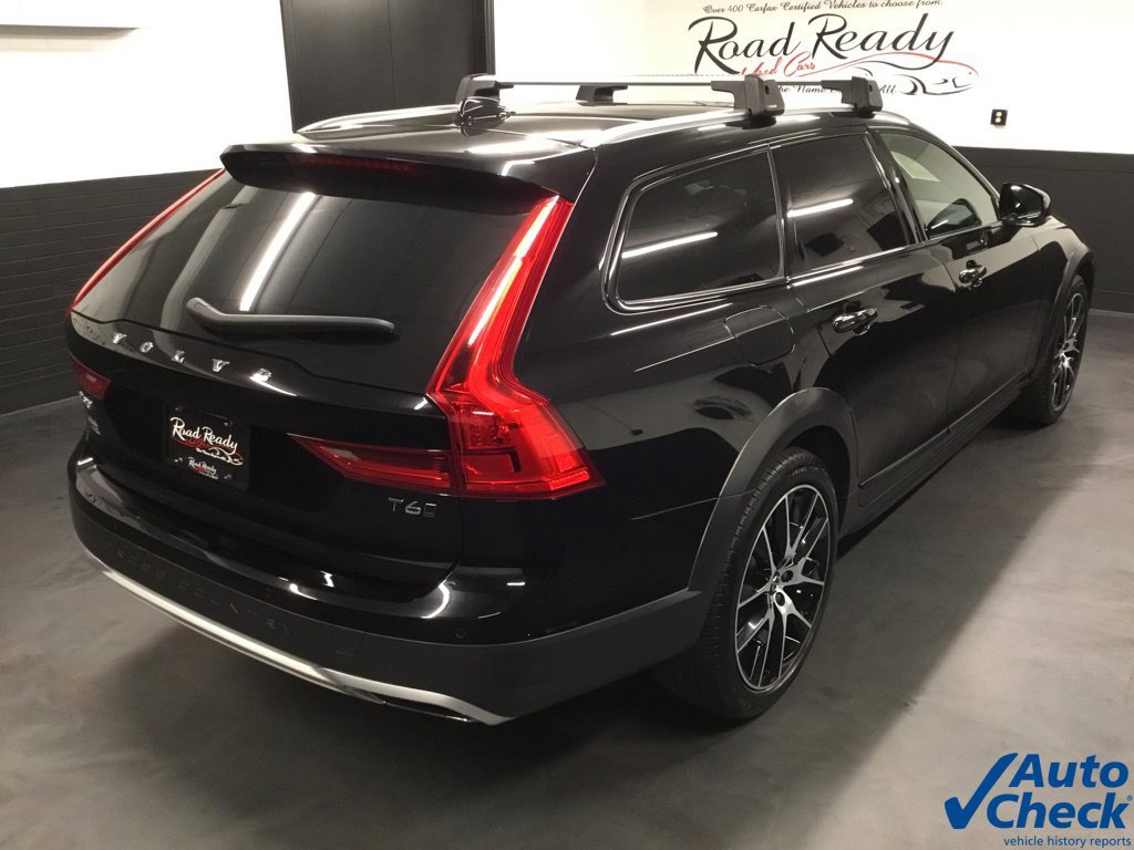 Used 2020 Volvo V90 T6 Cross Country AWD/4WD image 11