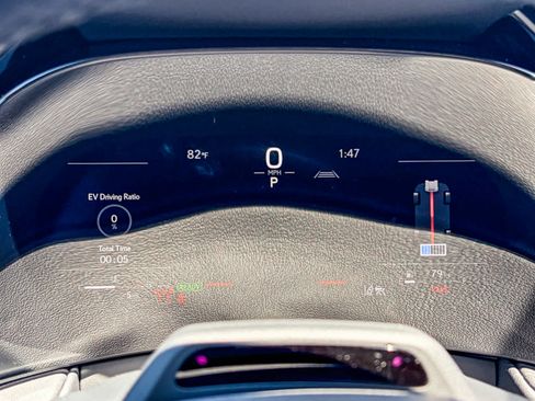 New 2026 Lexus TX 500h AWD image 25