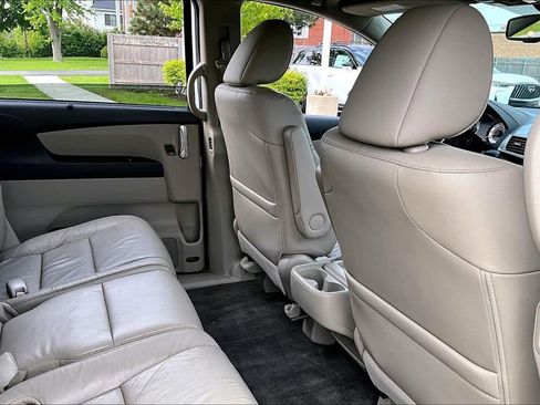Used 2014 Honda Odyssey EX-L image 29