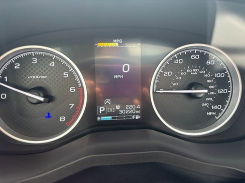 Used 2024 Subaru Forester Premium image 9