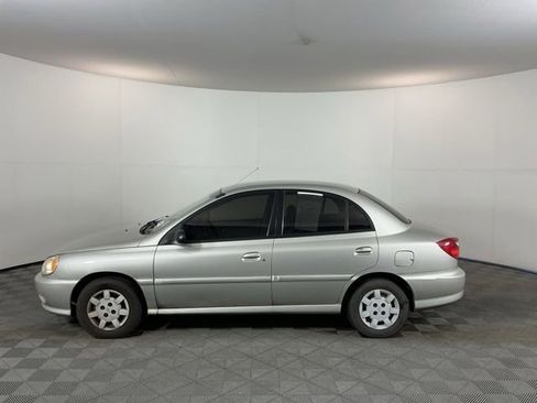 Used 2001 Kia Rio Sedan FWD image 8