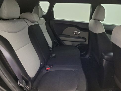 Used 2019 Kia Soul FWD image 19