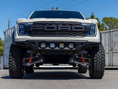 New 2025 Ford Ranger Raptor image 8