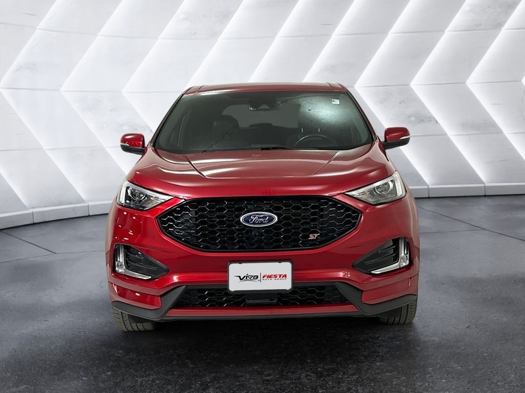 Used 2024 Ford Edge ST w/ Cargo Accessory Package AWD/4WD image 2
