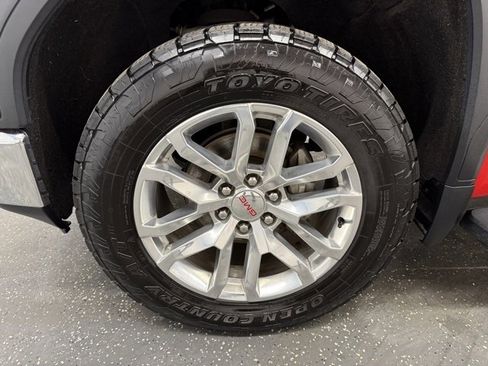 Used 2019 GMC Sierra 1500 SLT w/ SLT Premium Plus Package image 18