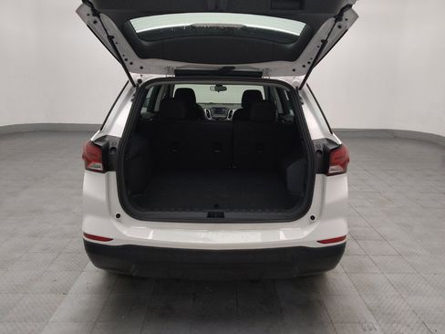 Used 2023 Chevrolet Equinox LS image 29