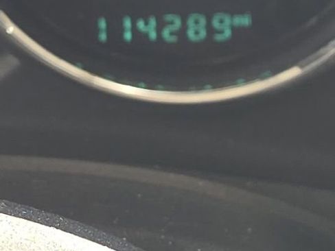 Used 2015 Jeep Wrangler Unlimited Sahara w/ Connectivity Group image 11