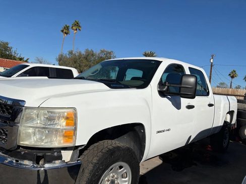 Used 2011 Chevrolet Silverado 3500 W/T image 29