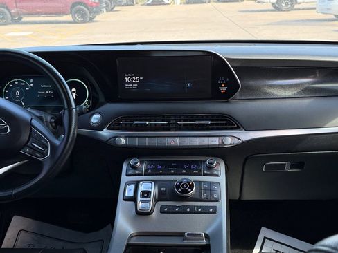 Used 2022 Hyundai Palisade Calligraphy image 12