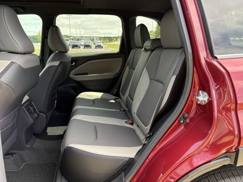 New 2026 Subaru Forester Limited AWD/4WD image 32